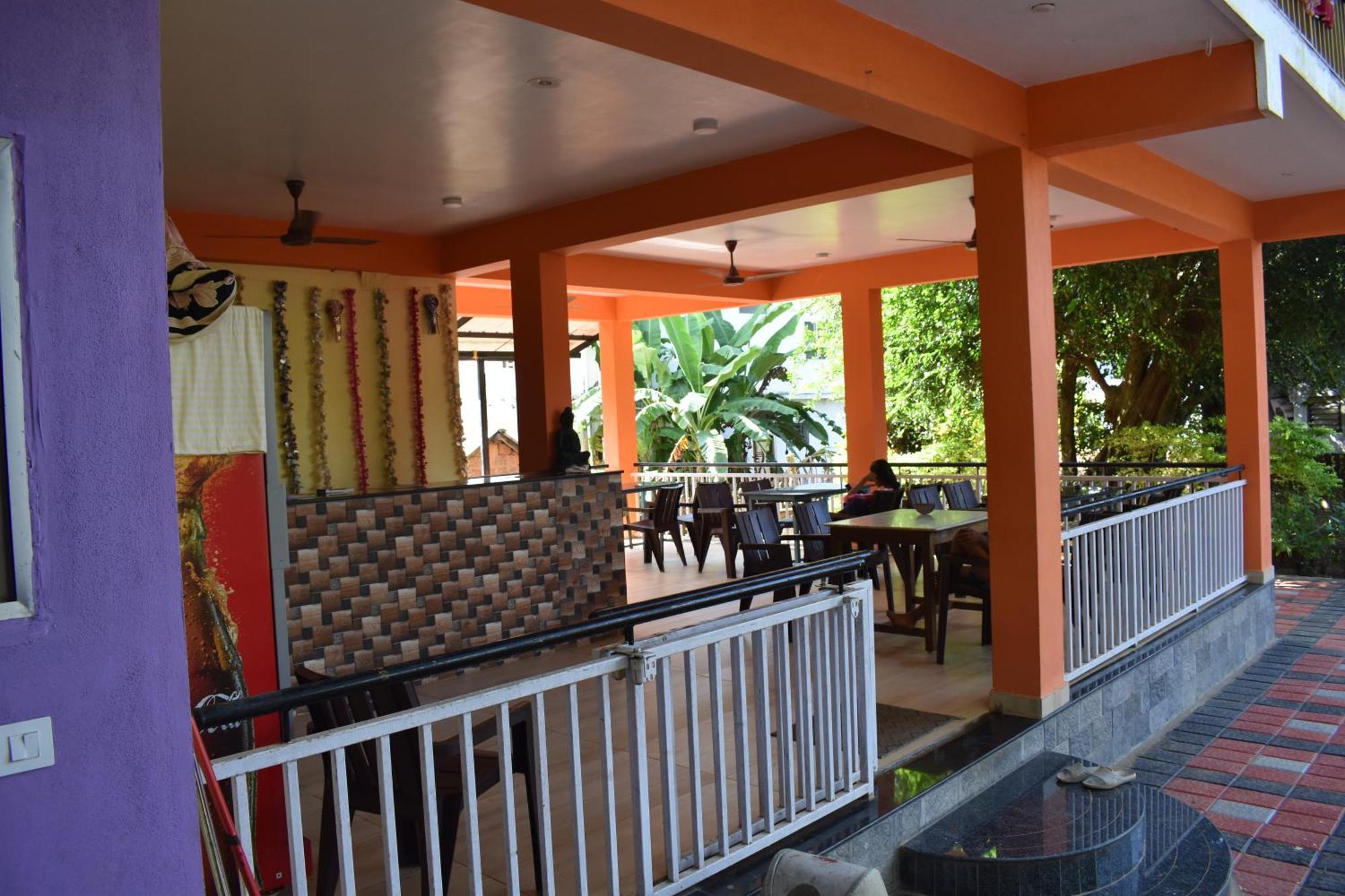 Gundappa Cafe Gokarna Kudle Beach ภายนอก รูปภาพ